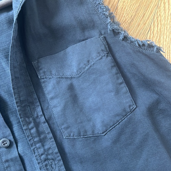 Mother the sleeveless foxy button down - Picture 8 of 8